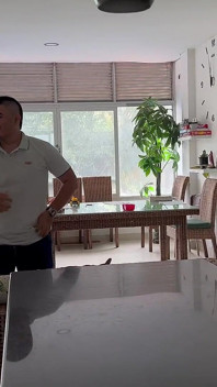Potřebujete jen zkušenější ženu, která vám pomůže dostat sperma ven