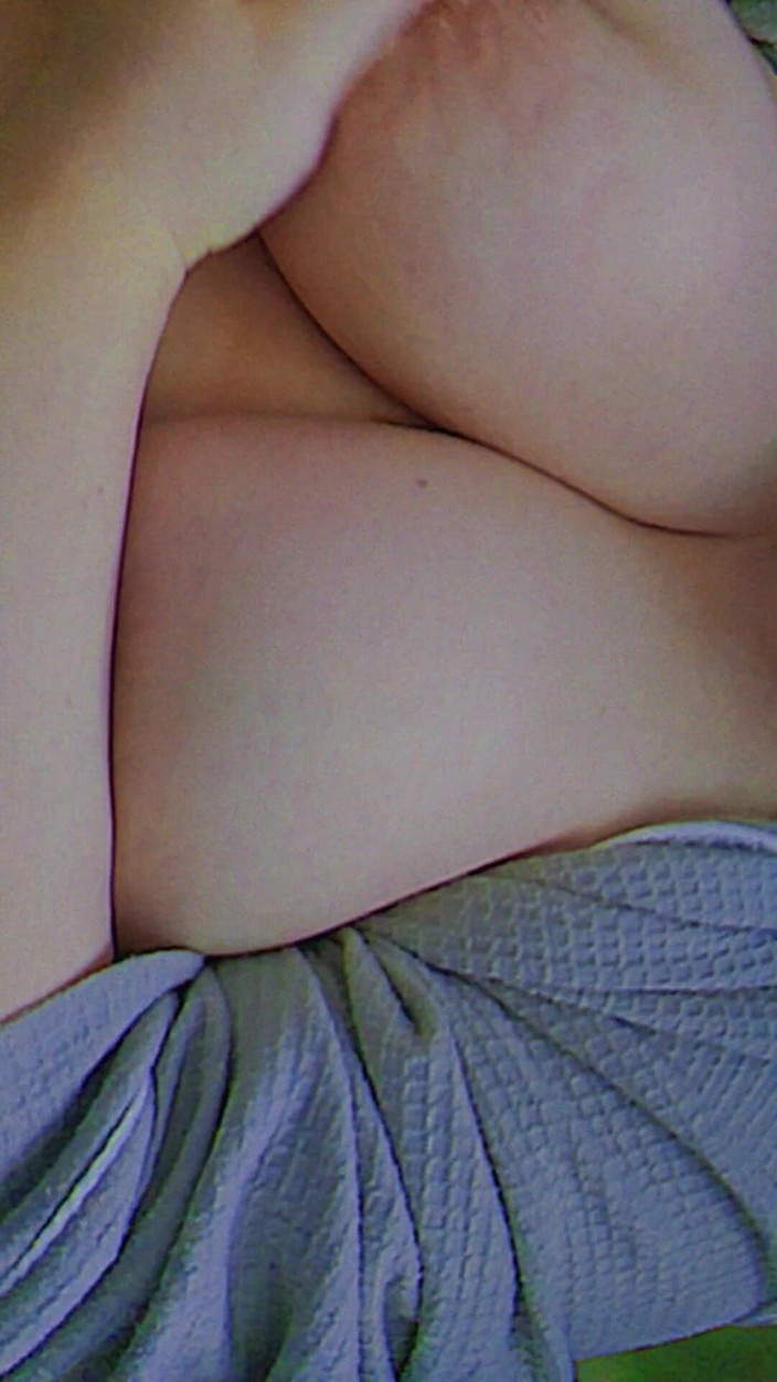 MyPrejacBoyfriend: Moje velké bradavky, dvorce a přírodní prsa