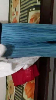 Kakak ipar yang baru nikah lagi ganti baju di memeknya.