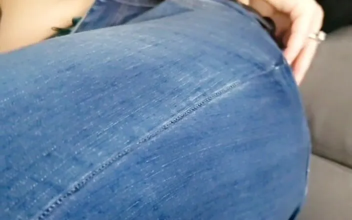Sofy13: My Pussy All Wet