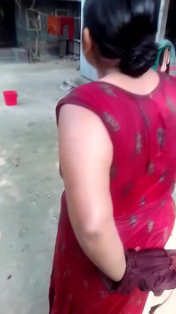 Village Girl's Bathing Video