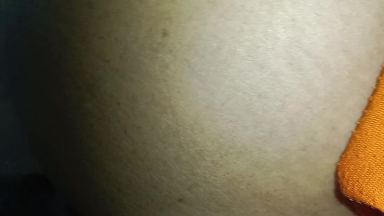 Tamil Anti Uma: Die stiefmutter meines nachbarn rief mich an und bat mich,...