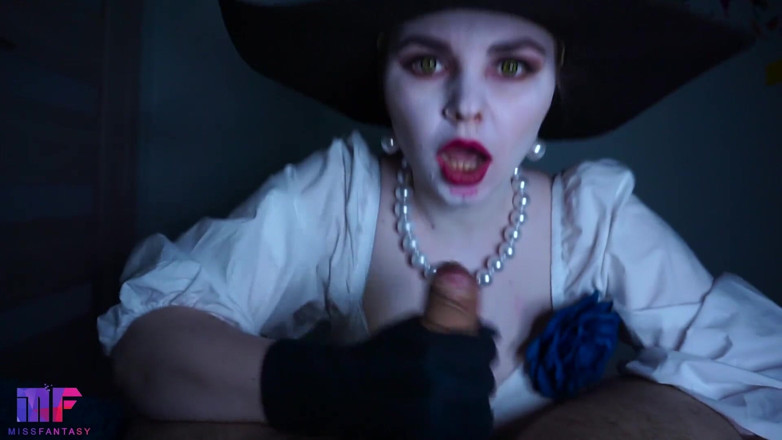 Miss Fantasy: Lady Dimitrescu will fuck you. Cosplay. Resident evil village.
