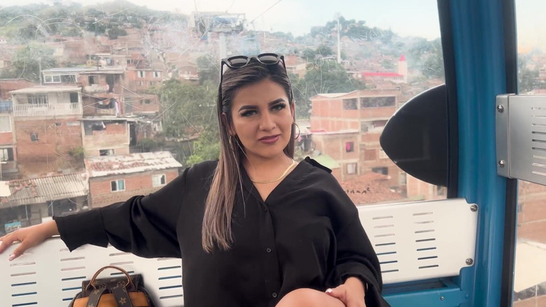 Naty Delgado: Я трахаю і смокчу член на відкритому повітрі найкращому другу свого зведеного брата, поки ми катаємося на канатній дорозі в моєму місті! Naty Delgado &amp; Brian Evans