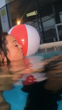 Underwater Blowjob