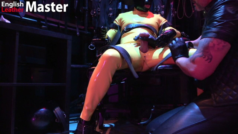 EnglishLeathermaster: CBT di Gimp Getah