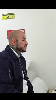 Eu transo com meu colega de trabalho depois de um dia longo.
