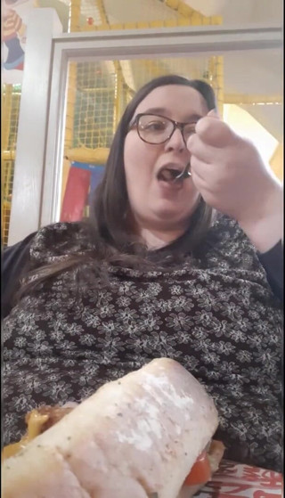 SSBBWLadyBrads: SSBBW secret filming of meal with stepfamily (This video has no...