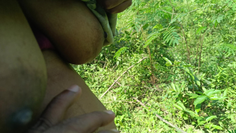 Inba: Meio-irmão fodendo no lado da selva