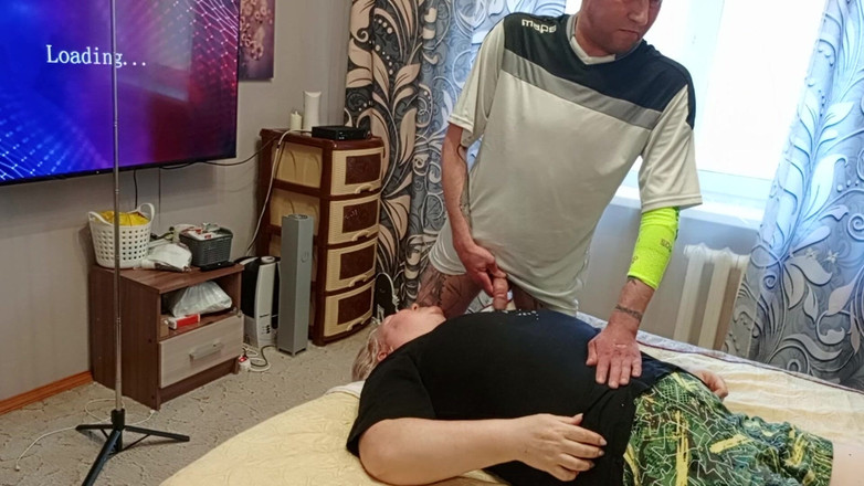 Zona901: Szarpię mojego kutasa i pieprzę mojego sąsiada w ustach, aby...