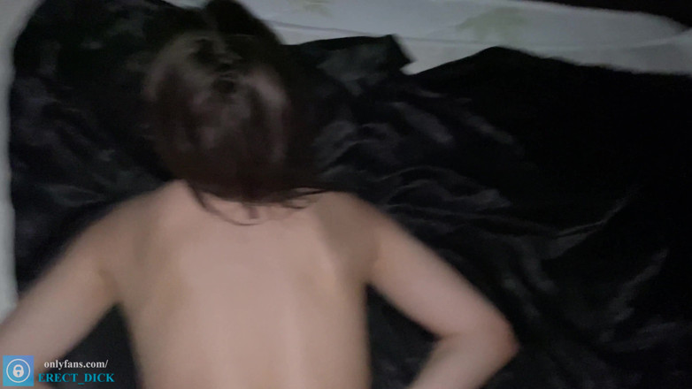 Erect Dick: Трахаю худенькую 18-летнюю с большими сиськами крупным планом! От первого лица!