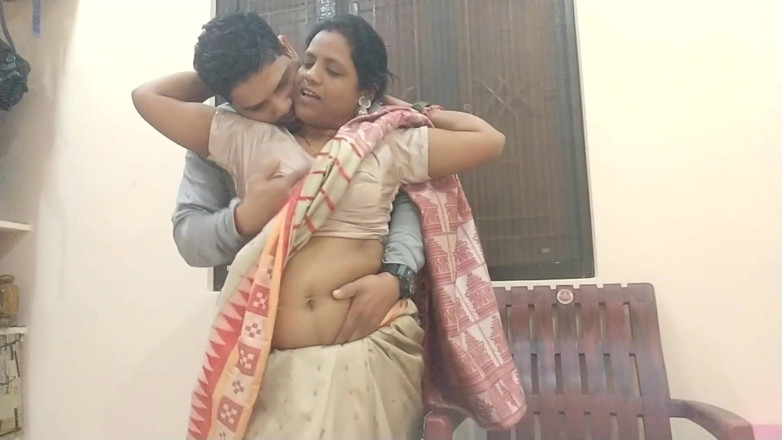 Popmini: India cachonda profesora folla en hermoso sari con estudiante en...