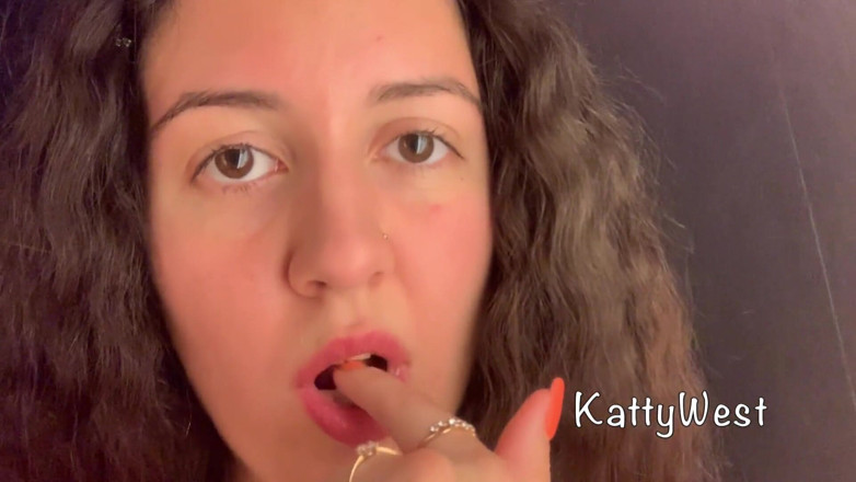 Katty West: Video saya dari Mall Katty West