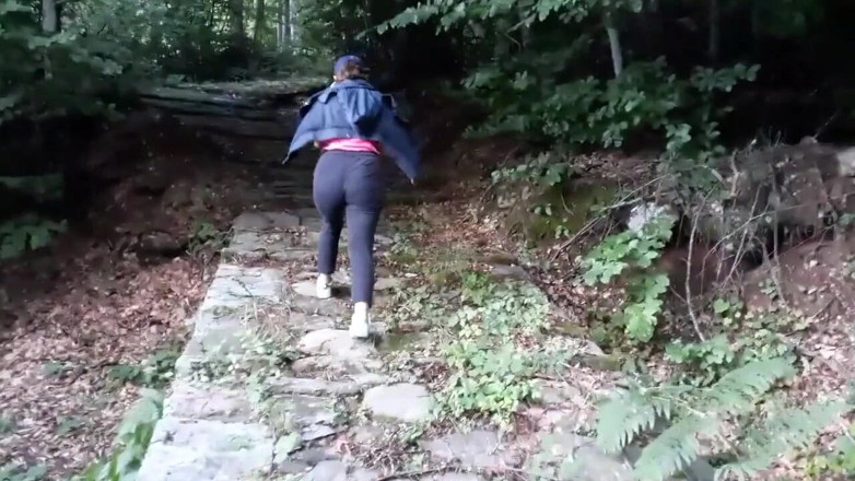 Wet Sex: Traveling and sex on a mountain