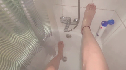 Cumshot feet: in the shower with a good leg and foot massage