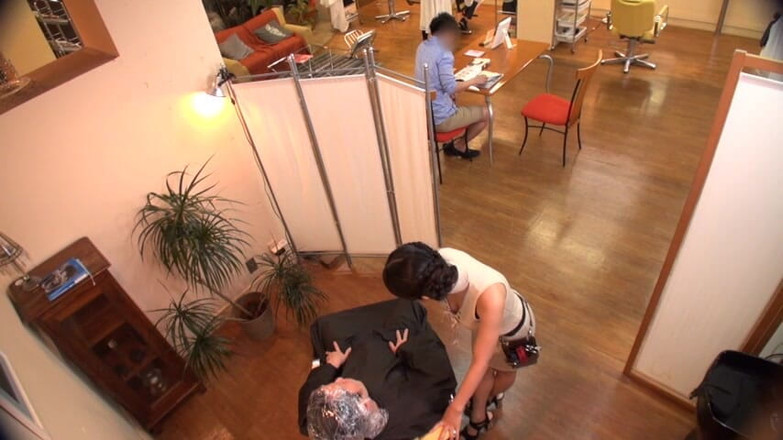 CherryBONBON: Trop de regards, trop de tension - dans le salon où...