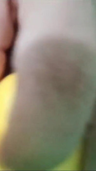 seksi philipina chodne laayak mammi meri choot men phal bharte hue masti kar rahi hai