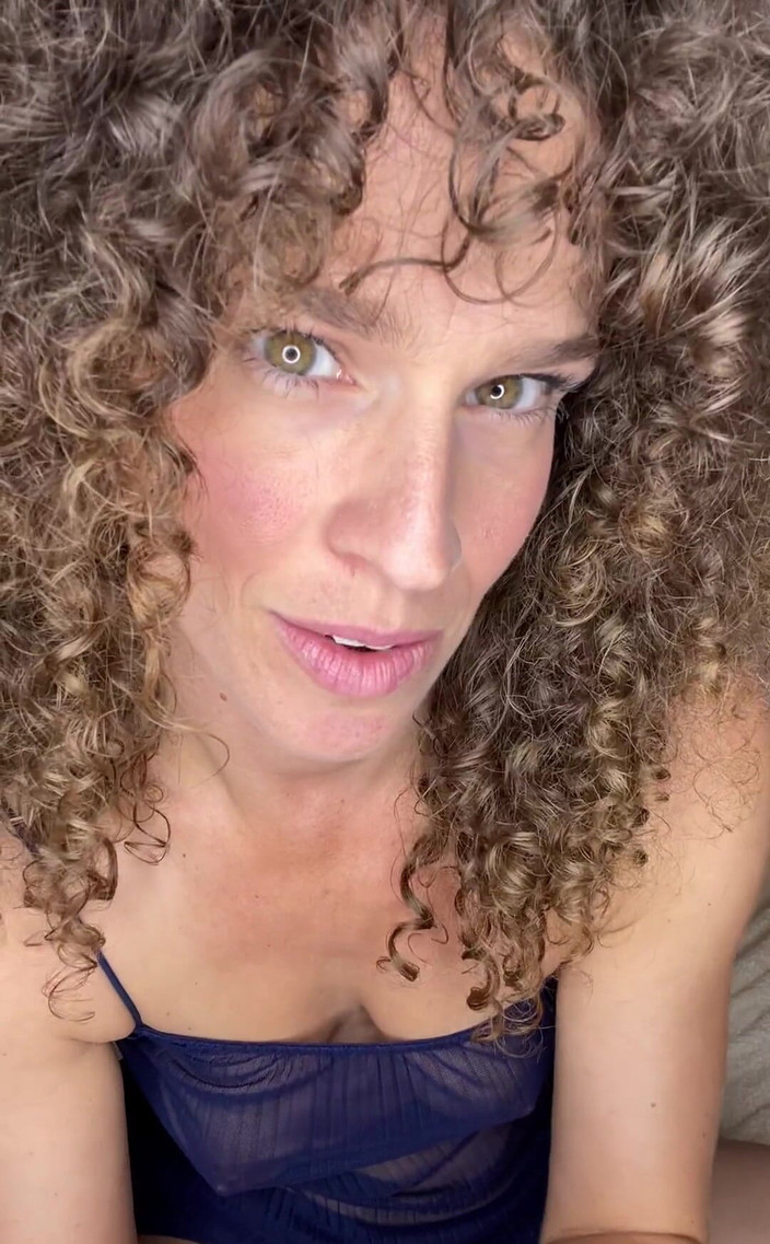 VibeWithMommy: Mamma joi! Jag hjälper dig efter att du vaknat från...