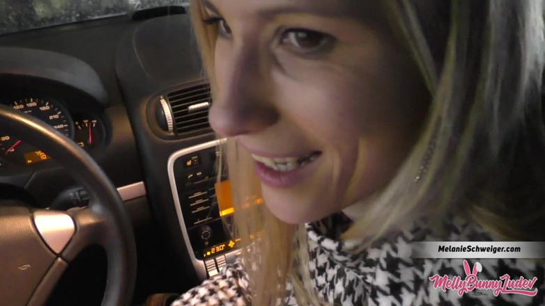Mellybunnyluder: Avsugning under biltvätt