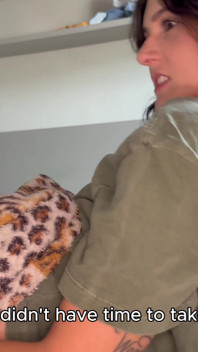 새엄마와 침대를 돌림빵하는 배다른 아들