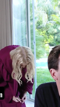 Bracefaced Stepsis Anastasia Knight Celebrates Graduation With Passionate Taboo Fuck