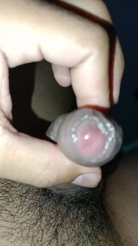 Meu pênis é pequeno, é delicioso que você chupa