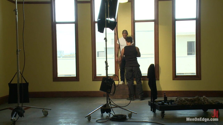 Men on Edge: Dominic Pacifico Edged