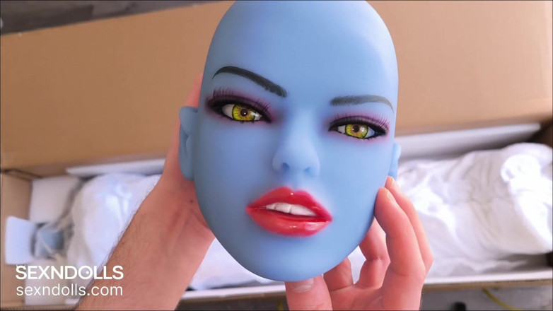 Sex 'n Dolls: Sekspop uitpakken asmr en tieten wrijven