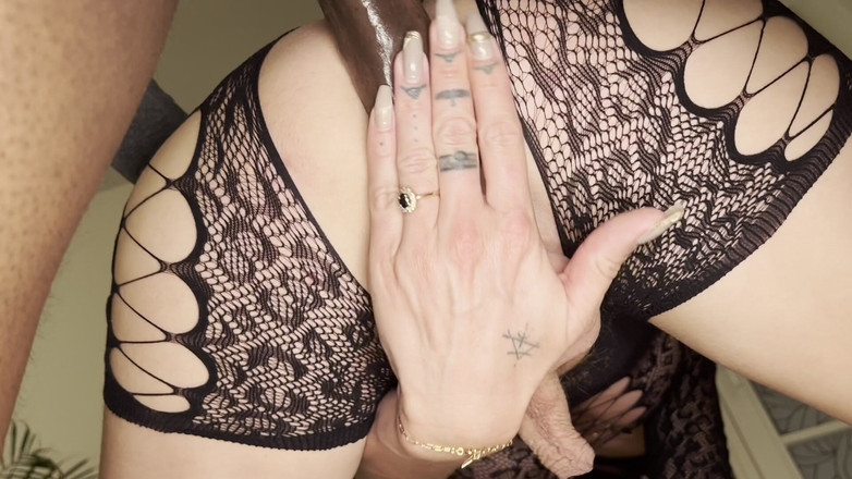 Hott girl pawn studio: Shemason Dos Cantik