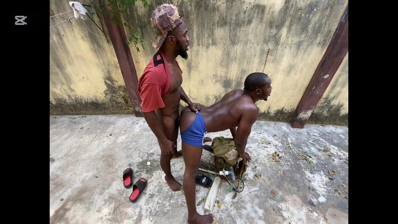 Bigmigh: Stiefpapi und dicker arsch