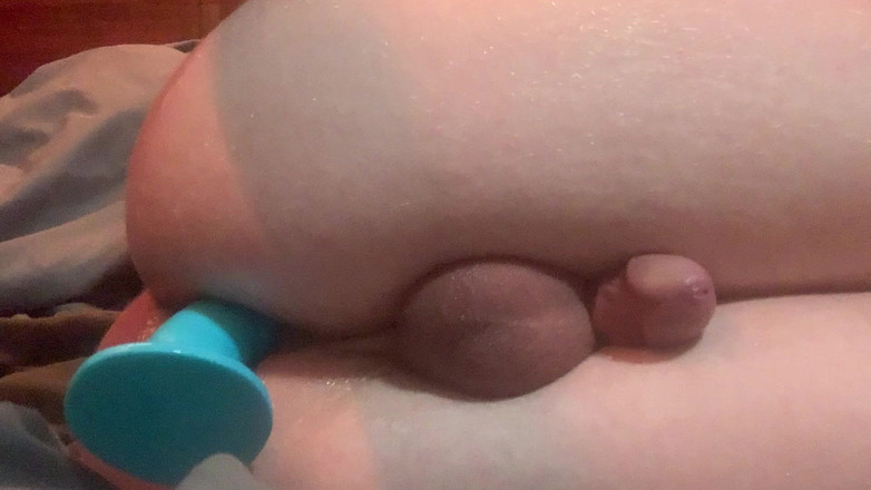 Brashen: Femboy Twink fode porra fora de si mesmo