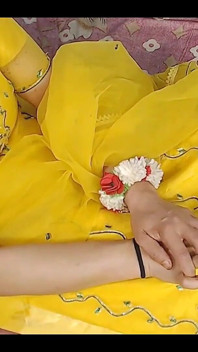 인도 XXX의 결혼식에서 핫한 인도 바비에게 따먹히는 큰 딕 Devar의 Mehndi Night 아름다운 핸잡