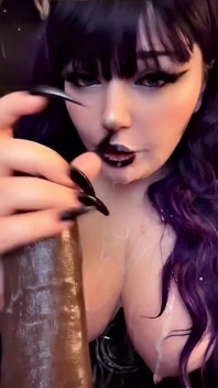 BBW Goth Sexdoll Opróżnia BBC