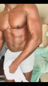 ชอบชุดใหม่ยิมของฉันจาก Jjmalibu ไหม?