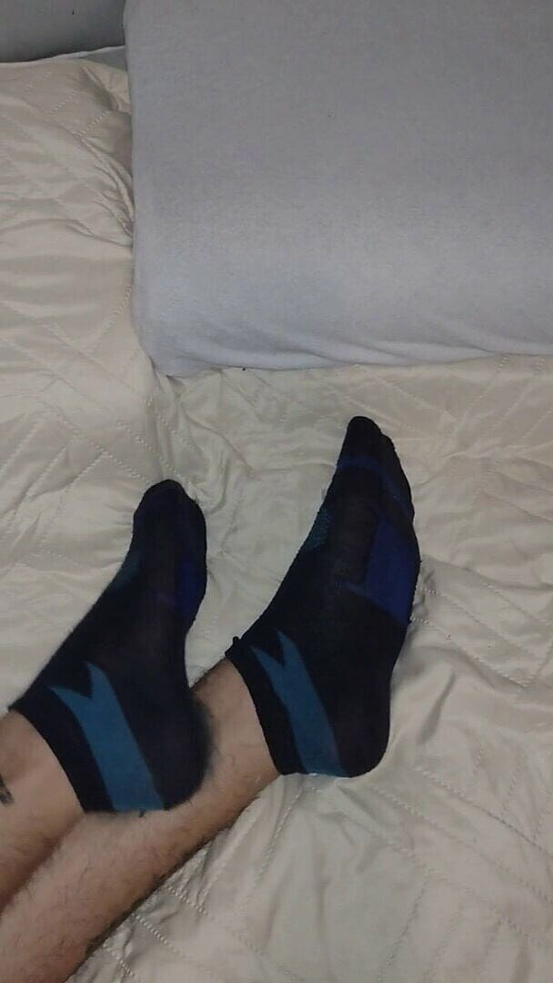 Tomas Styl: Masturbar-se assistindo esses pés depois de um longo dia no...