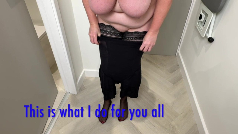 Aunty Sandra vintage girdle queen: Vgq28, Une Tatie Essaye De Nouveaux Vêtements De Forme
