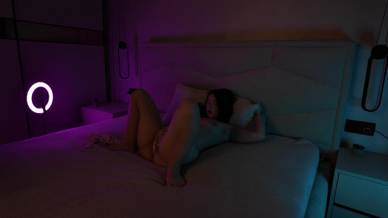 xKeryB: Stiefzus Stelde Voor Om Een Spel Te Spelen Dat Eindigde...