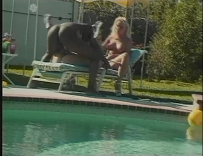 DEUTSCHLAN PORNO XXX: Silvia Saint в течке (фильм целиком)