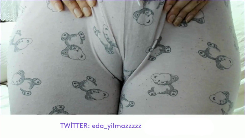 bigass_sexy_bigboobs: CAMELTOE- PYJAMA- GEZWOLLEN POESJE- GEZWOLLEN POESJE