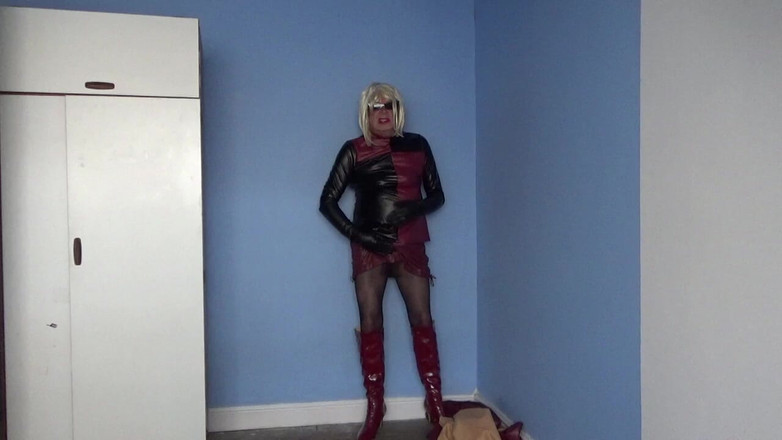 Leather Kirsten: Maroon Leather