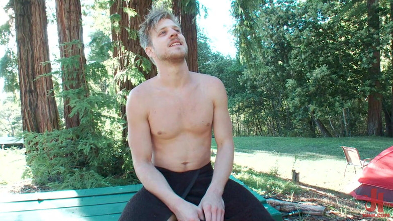Kink Men Classics: Logan Stevens: semental de polla grande humillado y pandilla follada...