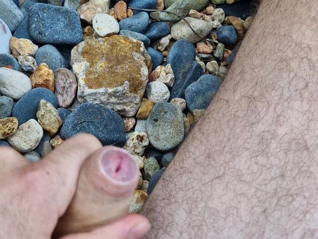 Jerking and Cumming Naked on a Non Nude Beach (Ttc2021)