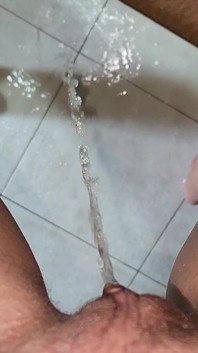 Potřebuji čůrat