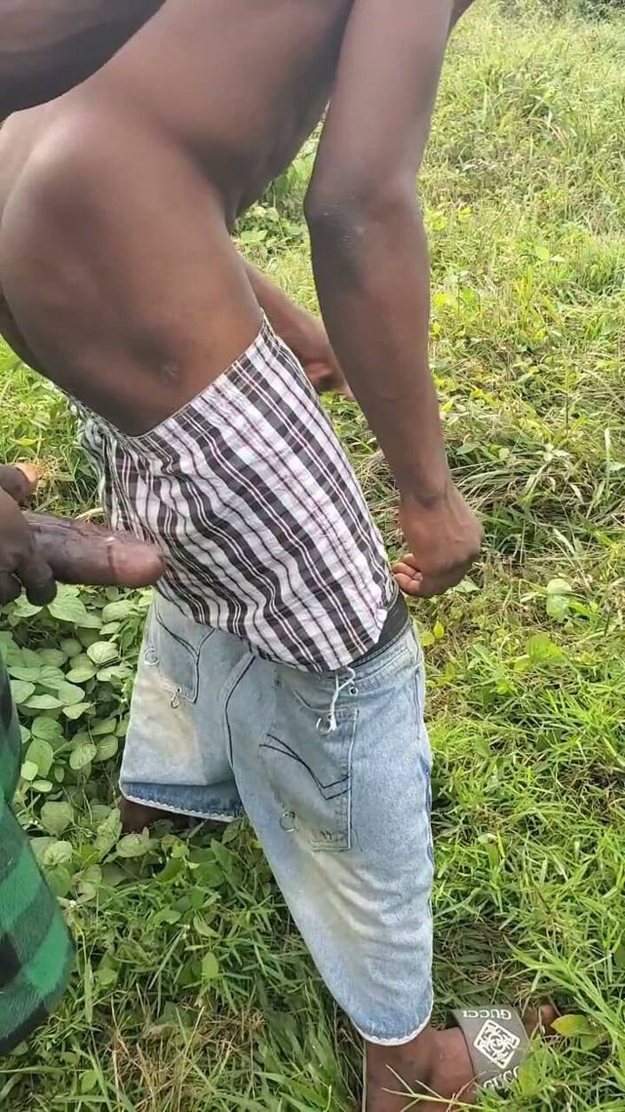Creamyverseguy2: Caught on Camera, Omo