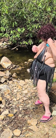 Theres a Stranger Watching Will This Wild Chick Piss?