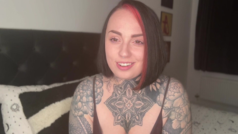 Miss Valentina: Muži jsou bi