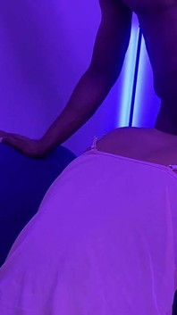 Deja Que Mi Mejor Amigo Me Folle El Coño Apretado Con Su BBC