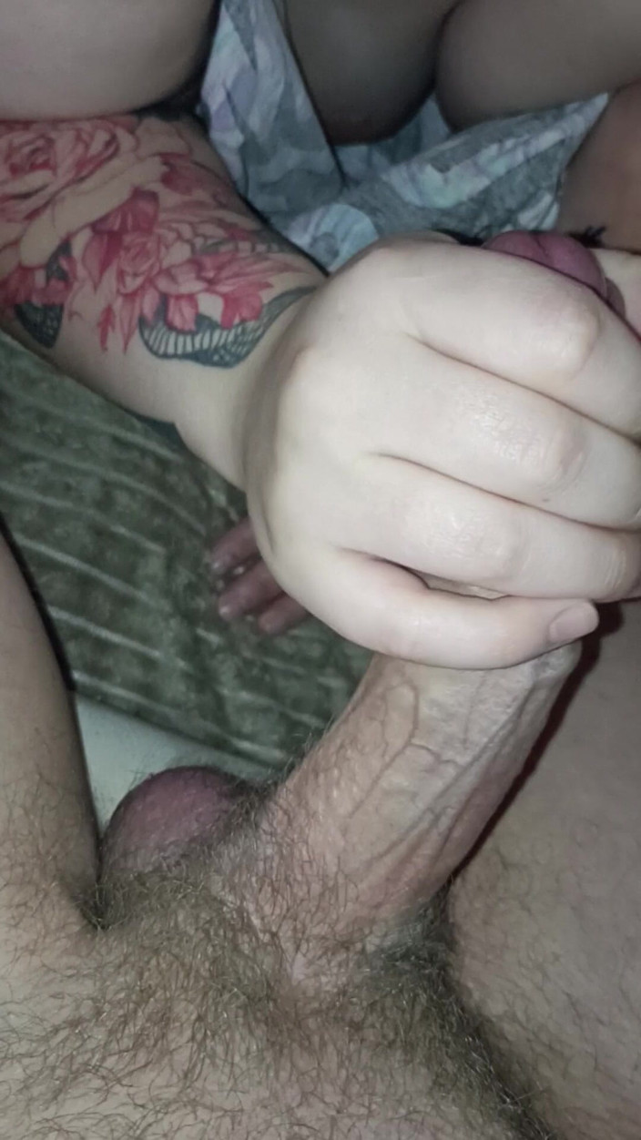 LitlleWitch: 在匆忙和一口精液，来自俄罗斯继母 Anasteysha