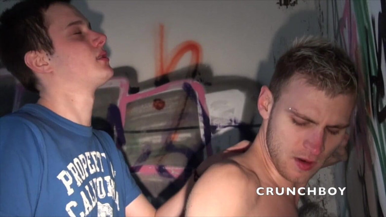 Crunch Boy: French twink fucked by straight blond military twink