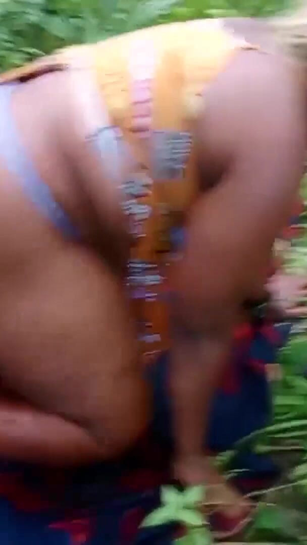 Very_Dark_Made: Lesní Sexuální Zážitek Bylo Něco, Na Co Si Vzpomenout Někde...